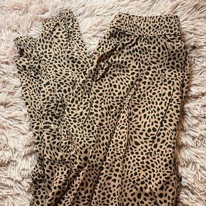 VICTORIA SECRET LOUNGE PANTS XS